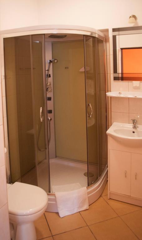 Hotel Nad Rzeczka Stary Toruń Екстериор снимка